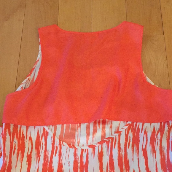 Nordstrom brand sleeveless top - Picture 3 of 3